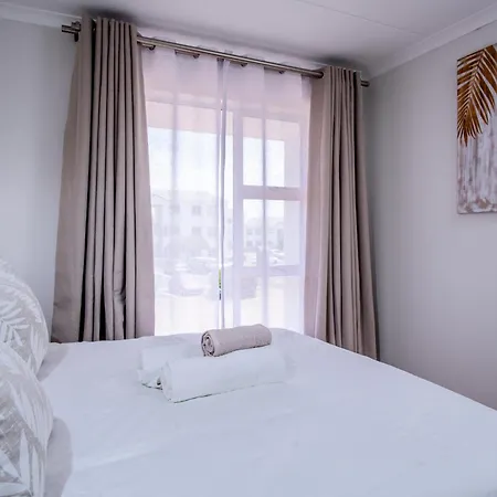 Two-Bed Apartment On Big Bay Beach Club,Cidade Do Cabo Exterior foto