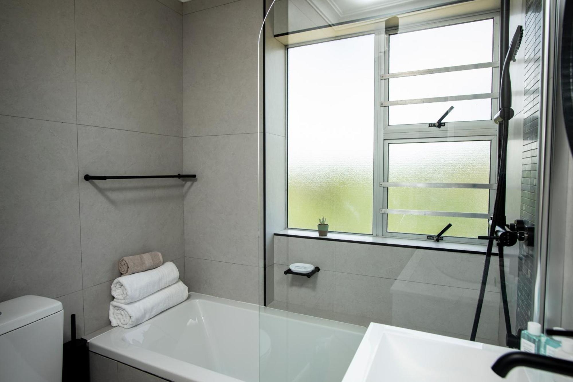 Two-bed On Big Bay Club,cape Town Cidade Do Cabo